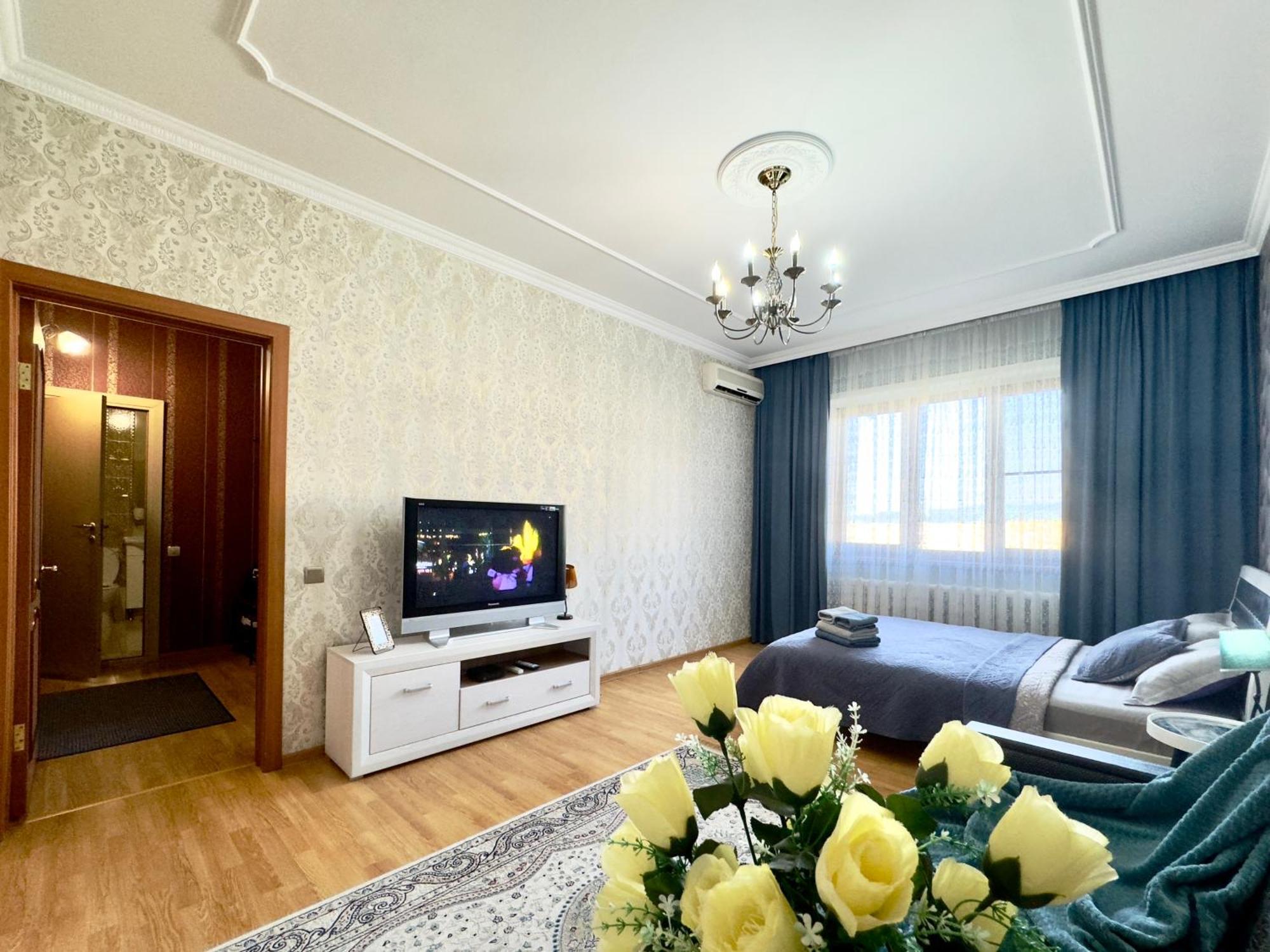 Gagarin One Bedroom Apartment Ałma Ata Zewnętrze zdjęcie