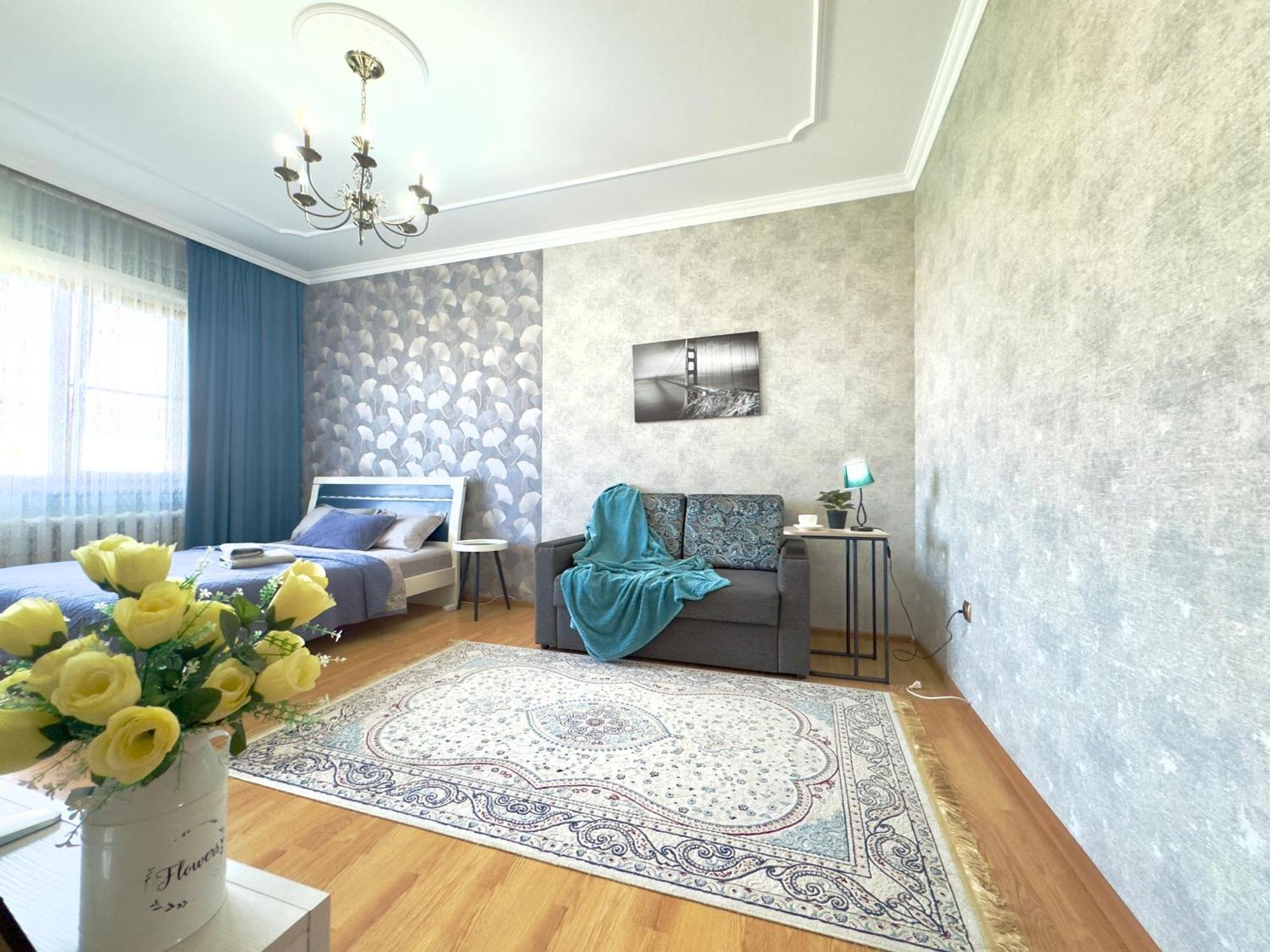 Gagarin One Bedroom Apartment Ałma Ata Zewnętrze zdjęcie